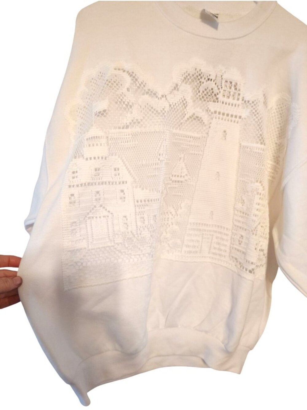 Casual Designs Country Lace Large Lighthouse White Sweatshirt Seashore READ